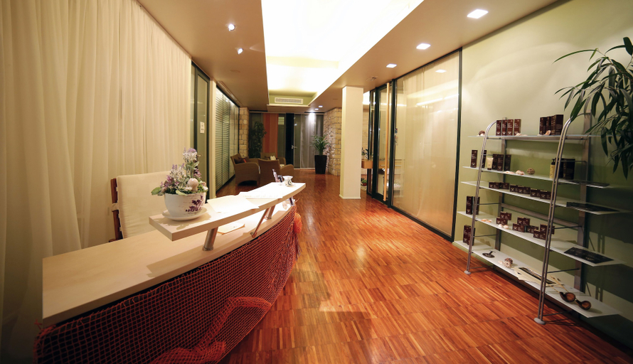 Bathroom 5, Aminess Vival Velaris Resort, Supetar