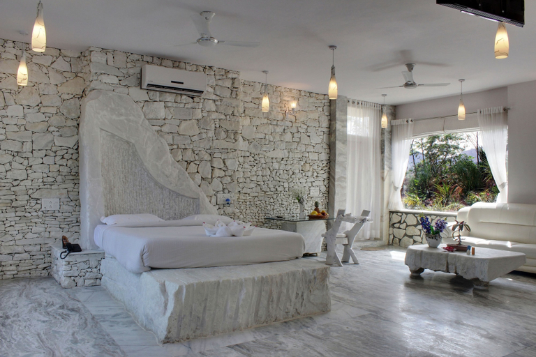 Bedroom 4, Lohagarh Fort Resort, Jaipur
