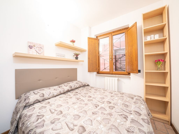 Room 5, Bright Apartments Padenghe - Chateau Lake View, Brescia