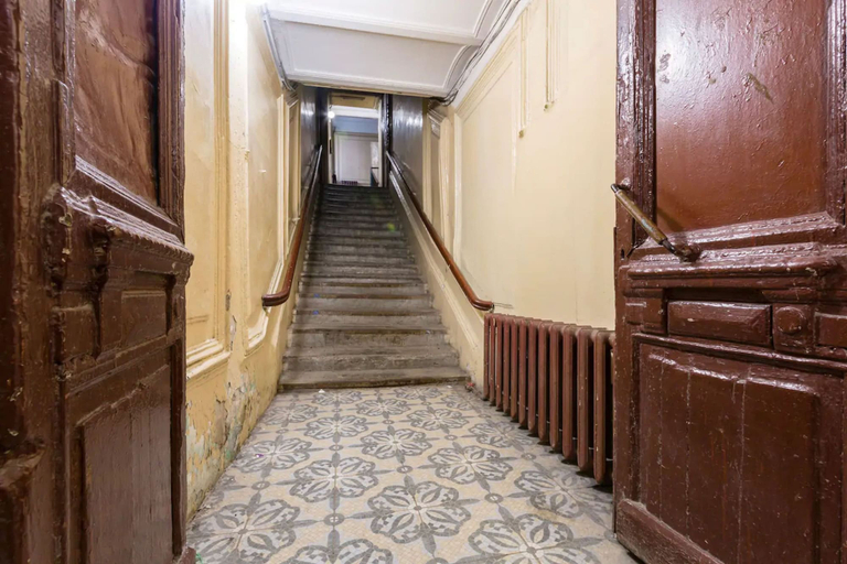 Others 5, Apartment on Gorokhovaya, Sankt-Peterburg gorsovet