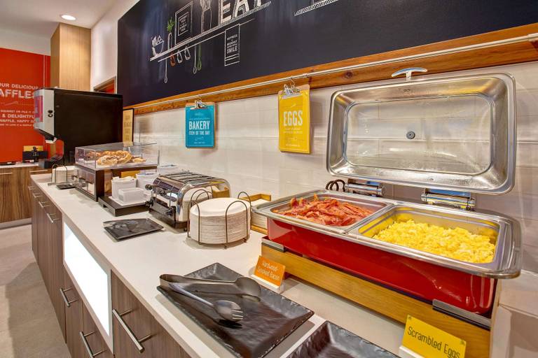 Food & Drinks 5, Hampton Inn & Suites Borger, Hutchinson