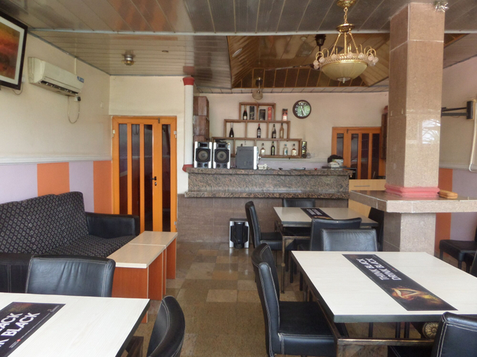 Food & Drinks 4, Aneio Hotel, AbujaMun