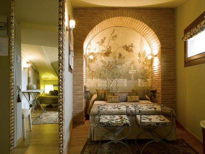 Others 5, Hotel Boutique Maribel, Huesca