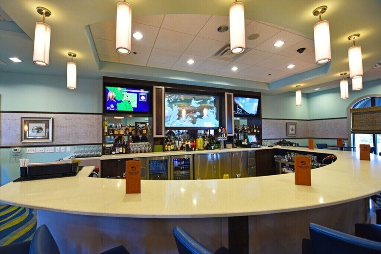 Food & Drinks, 1596san Champions Gate, Osceola