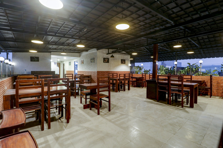 Food & Drinks 5, Treebo Blueberry Inn, Bangalore