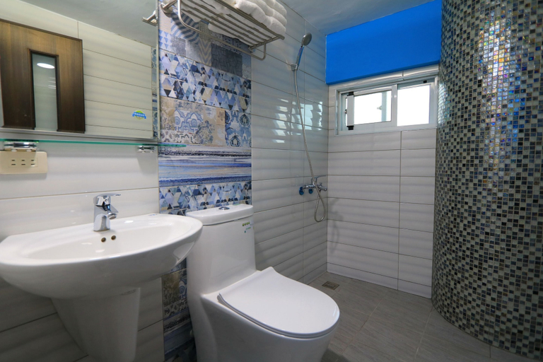 Bathroom 3, Meet You NanWan B&B, Pingtung