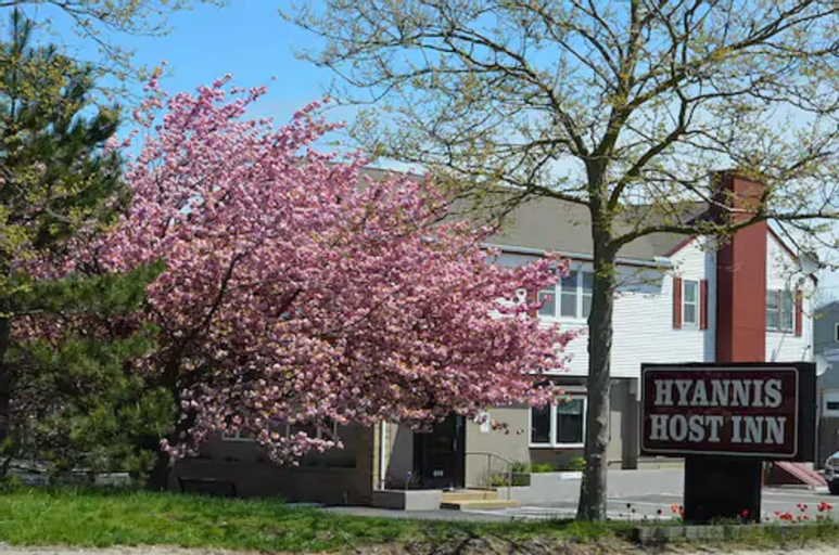 Hyannis Host Inn, Barnstable