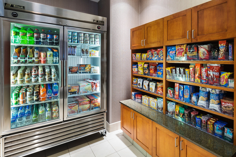 Food & Drinks 5, SpringHill Suites by Marriott Denver Airport, Denver