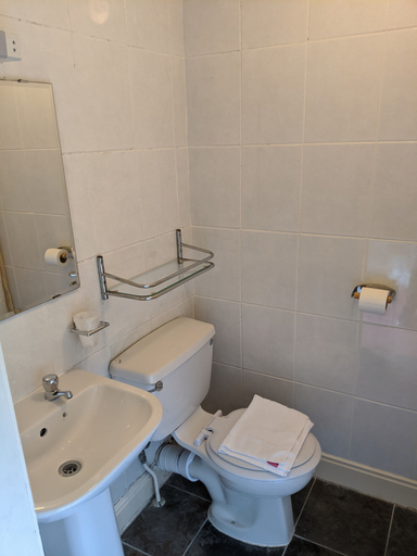 Bathroom 3, Portland Hotel, Derbyshire