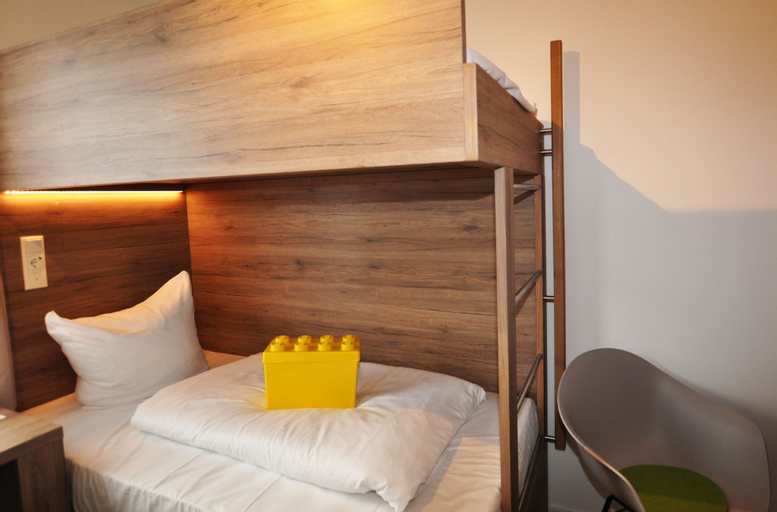 Bedroom 3, Hotel Perlach Allee, München