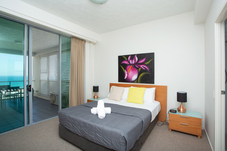 Bedroom 4, Wings Private Apartments - Q Stay, Gold Coast