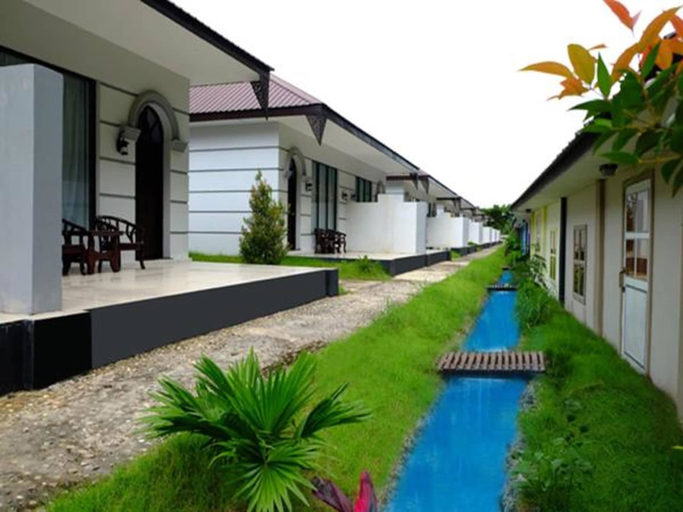 Exterior & Views 2, Thiri Hpa An Hotel, Kawkareik