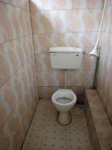 Bathroom 3, Havana Guest House, Tigania West