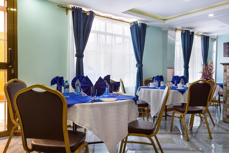 Food & Drinks 3, Kentania Hotel, Bahati