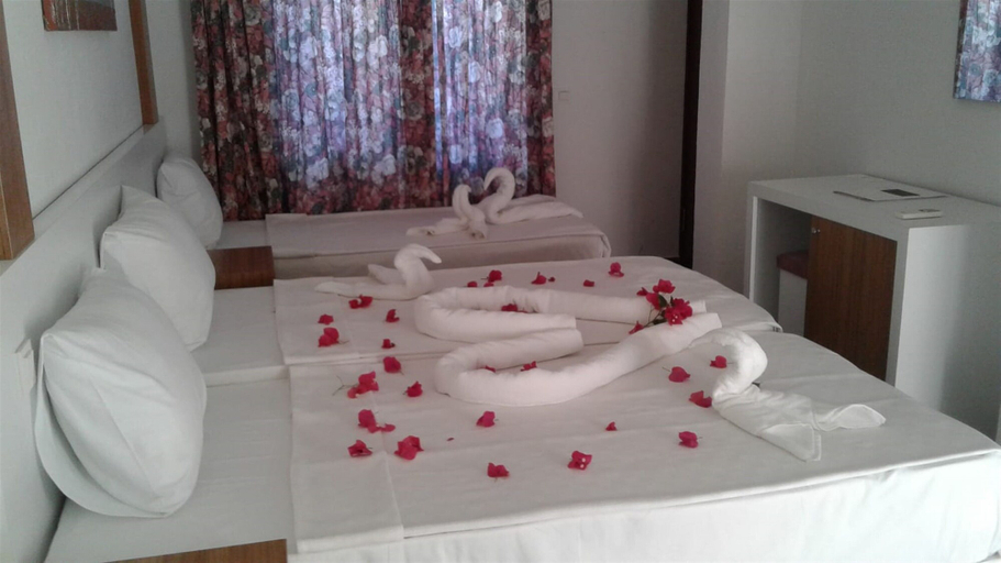 Bedroom 2, Nergos Side Hotel, Manavgat