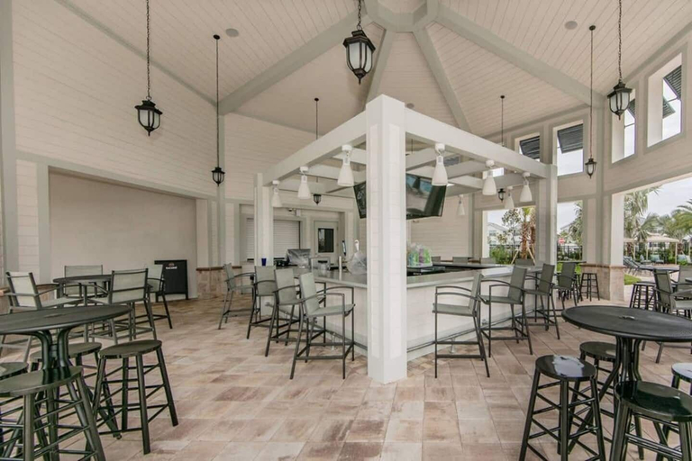 Food & Drinks 5, Legendary Times at Story Lake, Osceola