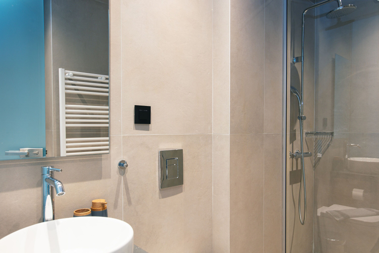 Bathroom 5, Souda Plaza Collection, Crete