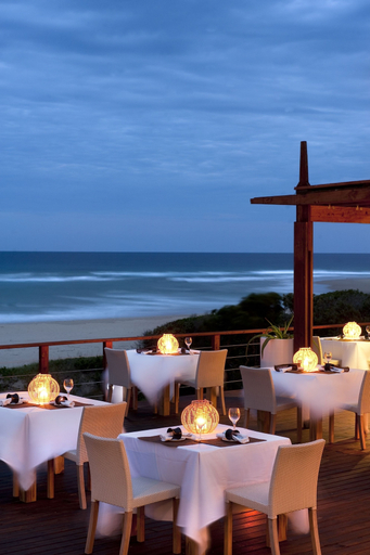 Food & Drinks 5, White Pearl Resorts, Matutuíne