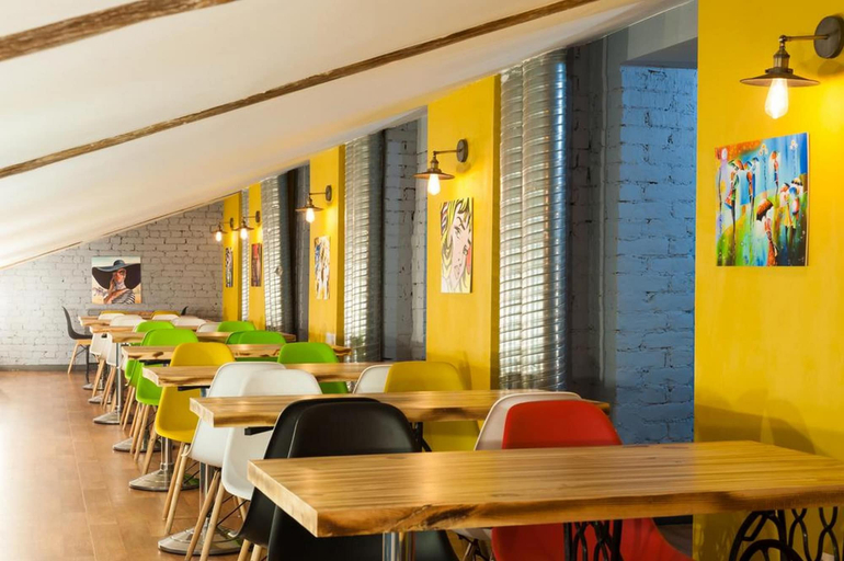 Food & Drinks 4, Petrovskiy Art Loft, Sankt-Peterburg gorsovet