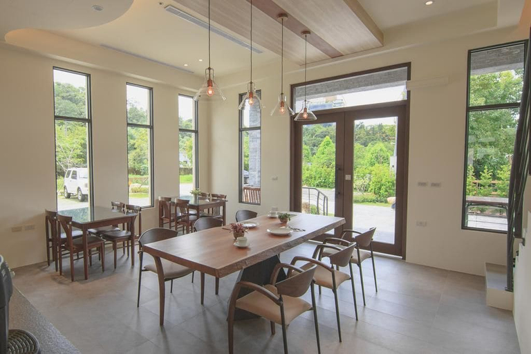 Food & Drinks 5, Hu An-The Lakeside House, Nantou