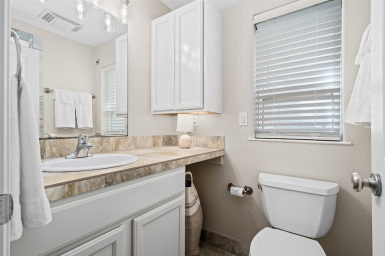 Bathroom 4, Bay Bliss, Aransas