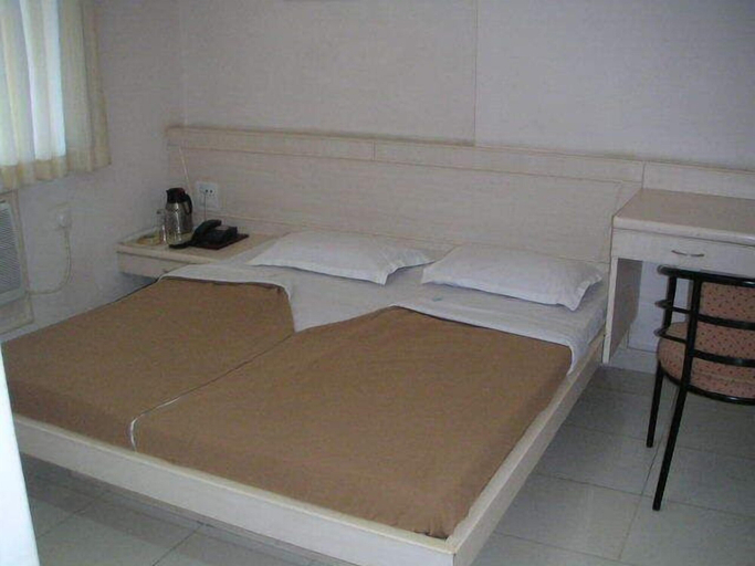 Bedroom 2, Hotel TARA International, Hyderabad
