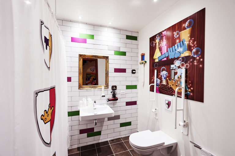 Bathroom 4, LEGOLAND Castle Hotel DENMARK, Billund