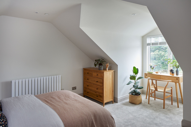 Bedroom 2, 15 Pontcanna, Cardiff