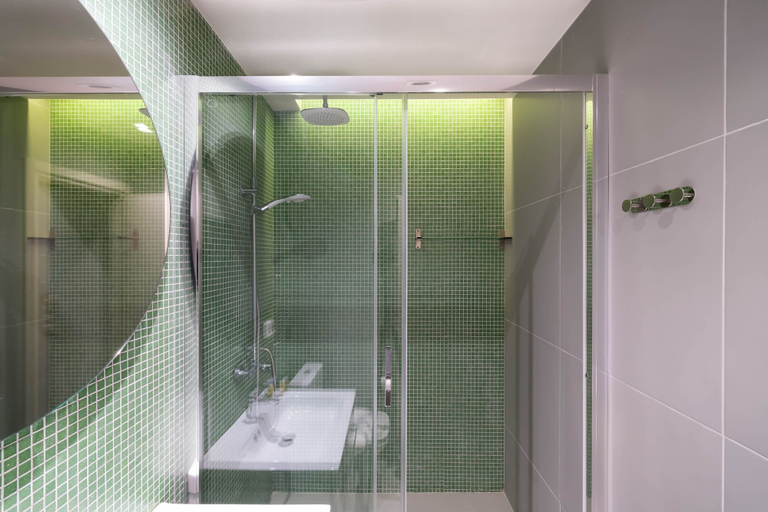 Bathroom 4, Kolokotroni Lofts Syntagma, Attica
