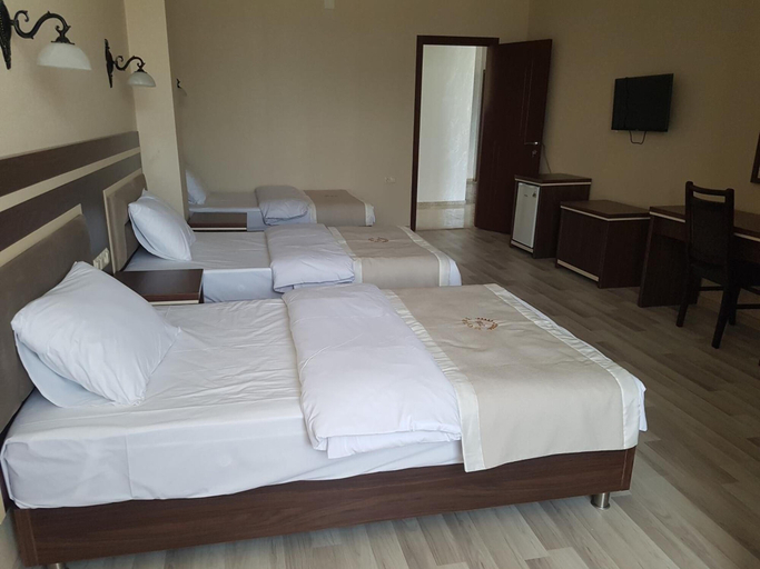 Bedroom 3, Hotel 725, Batumi