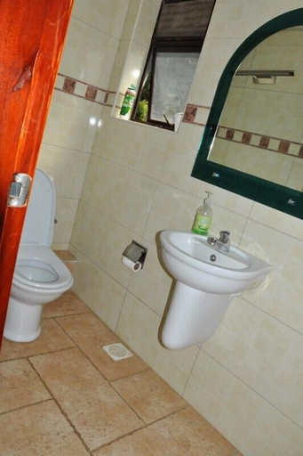 Bathroom 3, Fort Fun City, Fort Portal