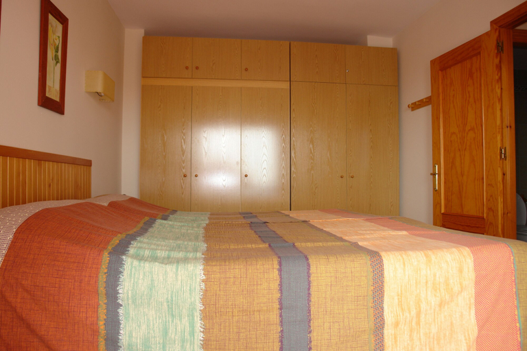 Bedroom 3, Carabeo 2000 3.3, Málaga