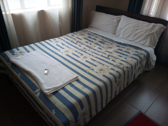 Bedroom, Bricks Pub & Hotel - Adults Only, Kiambu