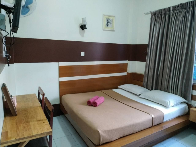 Bedroom 2, Grand Diamond Guest House, Yangon