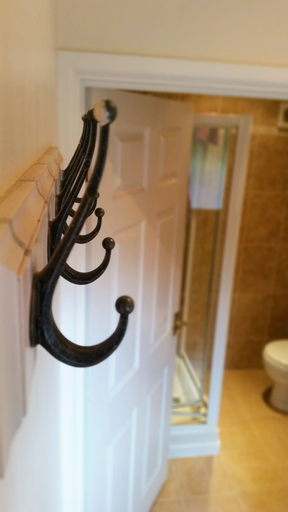 Bathroom, Milton's Country Lodge, North Somerset