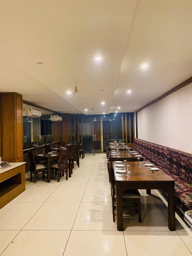 Food & Drinks 4, Height View Residency, Dehradun
