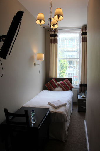 Bedroom 3, Sara Hotel, London