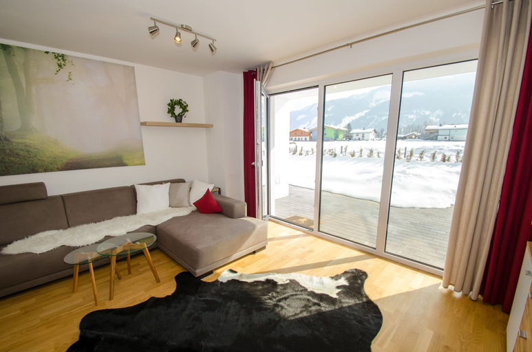 Bedroom 2, Finest Kitzblick Golf Suites, Zell am See