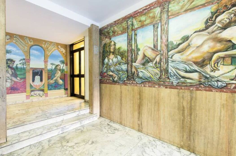 Others 5, B&B di Paolo S., Rome