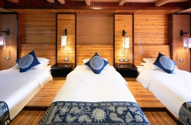 Bedroom 2, Impression Xijiang Resort hotel, Qiandongnan Miao and Dong