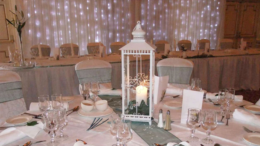 Food & Drinks 5, Lady Gregory Hotel, Leisure Club & Beauty Rooms