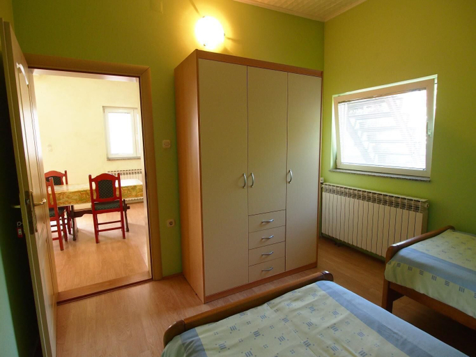Bedroom 2, Apartments and Rooms Pavek, Pisarovina