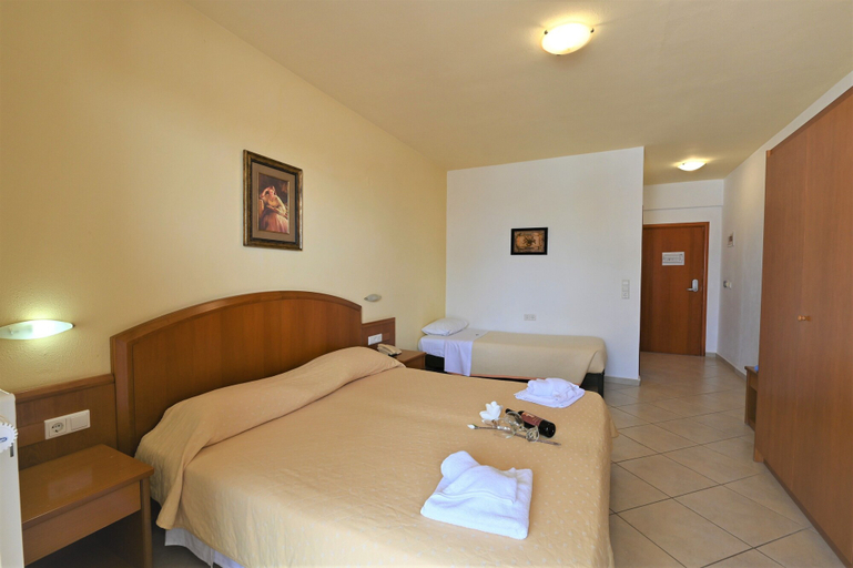 Bedroom 3, Krini Beach Hotel, Crete