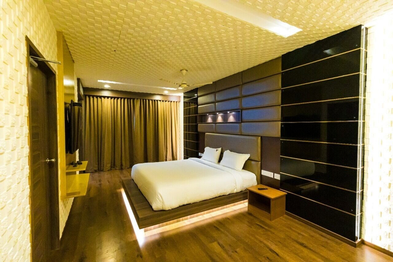 Bedroom 3, Hotel Vijayarani, Tiruchirappalli