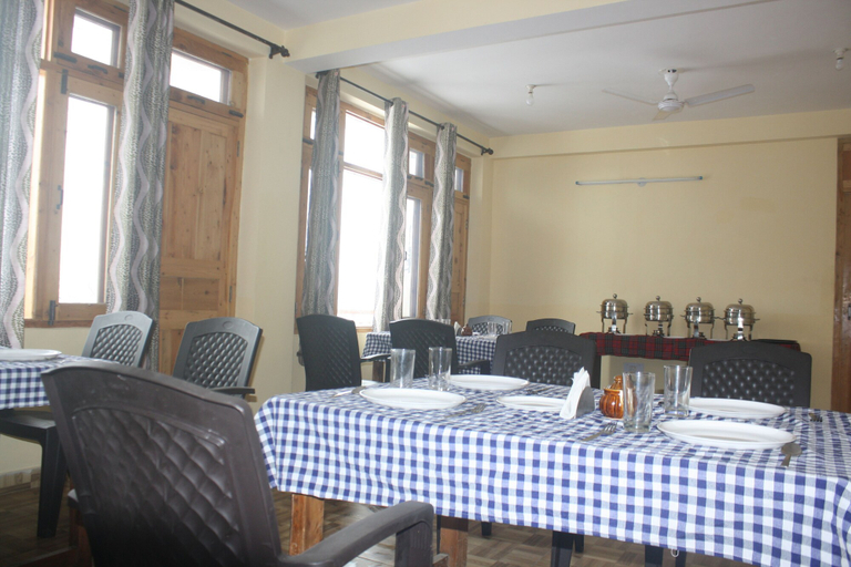 Food & Drinks 4, Sarthak B&B, Kullu