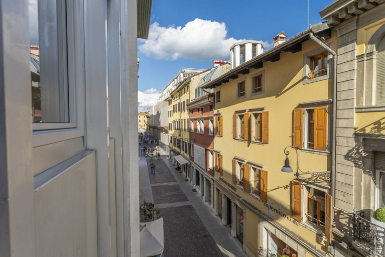 Others 5, Udine Palazzo d'Aronco Modern Apartment, Udine