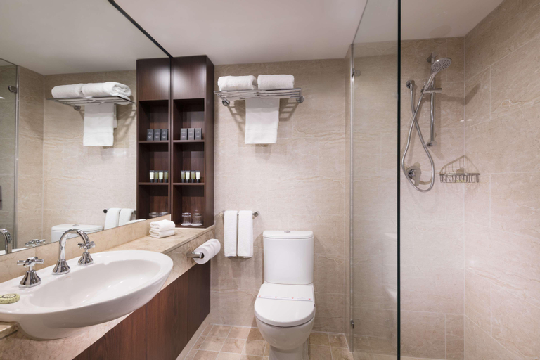 Bathroom 7