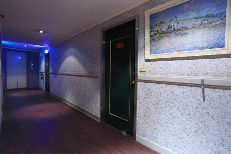Others 3, Kings Hotel, Yilan