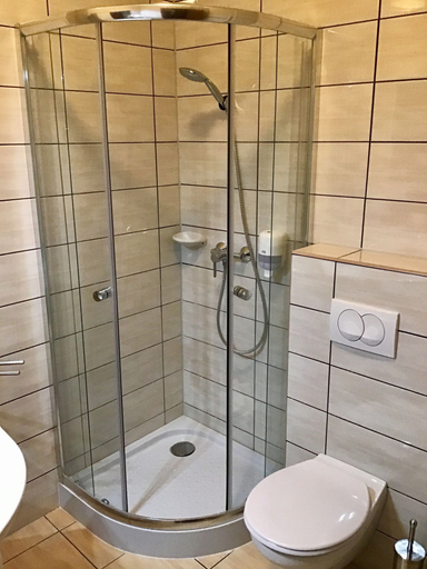 Bathroom 5, Hotel Kentaur, Siófok