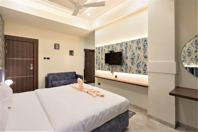 Bedroom 5, Hotel Rose Gold, Ahmadnagar